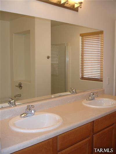 7707 Fair Meadows Lp E, Tucson, AZ 85706 photo 7