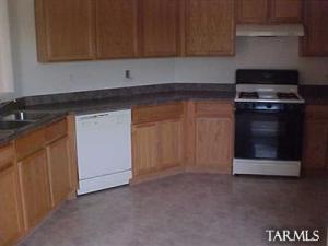 514 E Greg Rock Rd, Vail, AZ 85641 photo 2