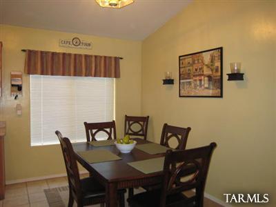 10898 S Lake Gambusi Dr, Vail, AZ 85641 photo 4