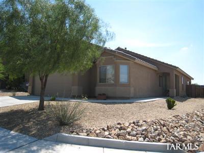 10898 S Lake Gambusi Dr, Vail, AZ 85641 photo 1