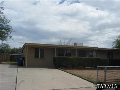 7622 E Persimmon Dr, Tucson, AZ 85730 photo 1