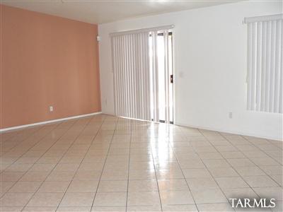 1560 W Breakwell St, Tucson, AZ 85746 photo 5