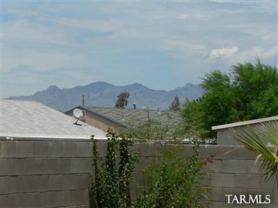 1560 W Breakwell St, Tucson, AZ 85746 photo 7