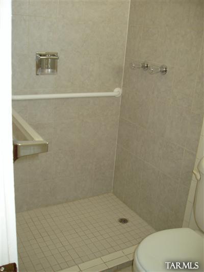 6117 E 33rd St, Tucson, AZ 85711 photo 4