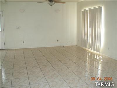 2942 W Camino Bueno, Tucson, AZ 85746 photo 4