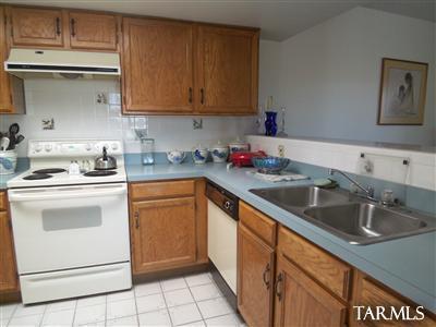 10171 E Arizmo St, Tucson, AZ 85748 photo 3