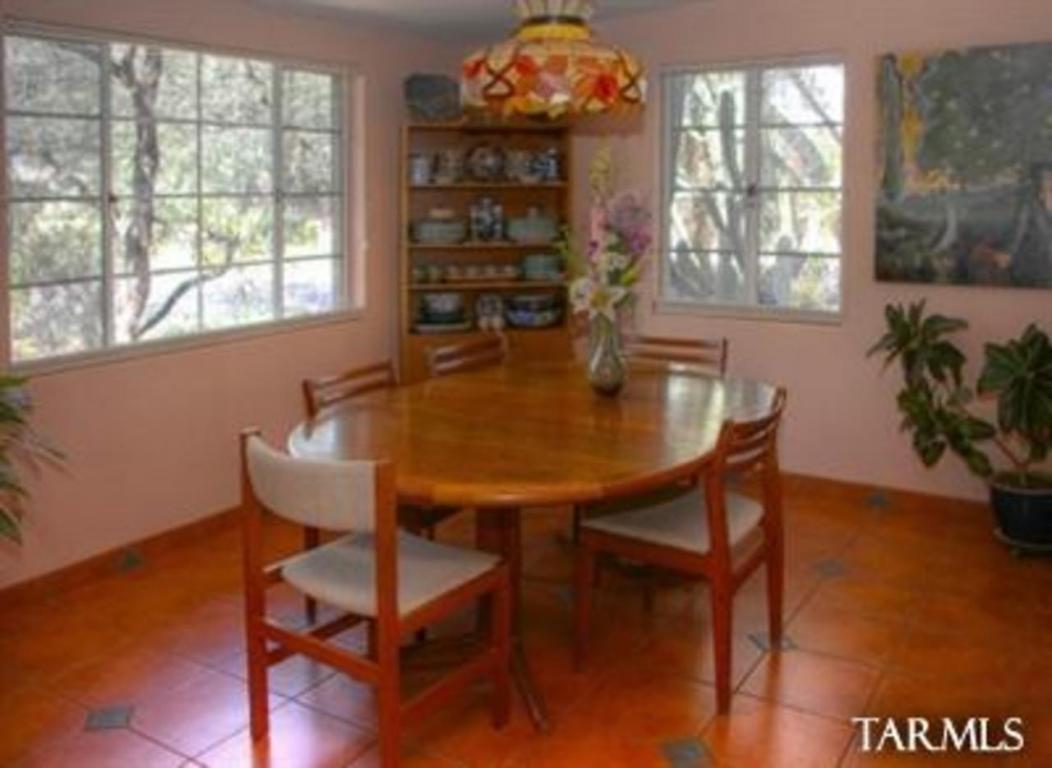 2350 E 9th St, Tucson, AZ 85719 photo 4
