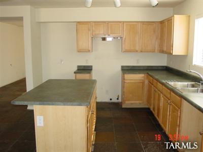 5951 E Tercel Dr, Tucson, AZ 85706 photo 8