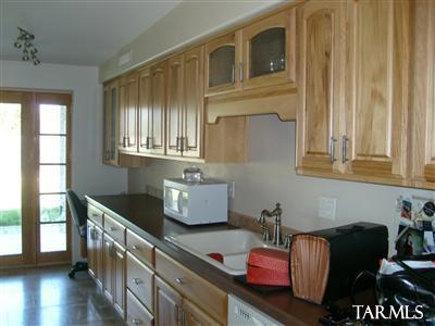 7641 E 45th St, Tucson, AZ 85730 photo 3