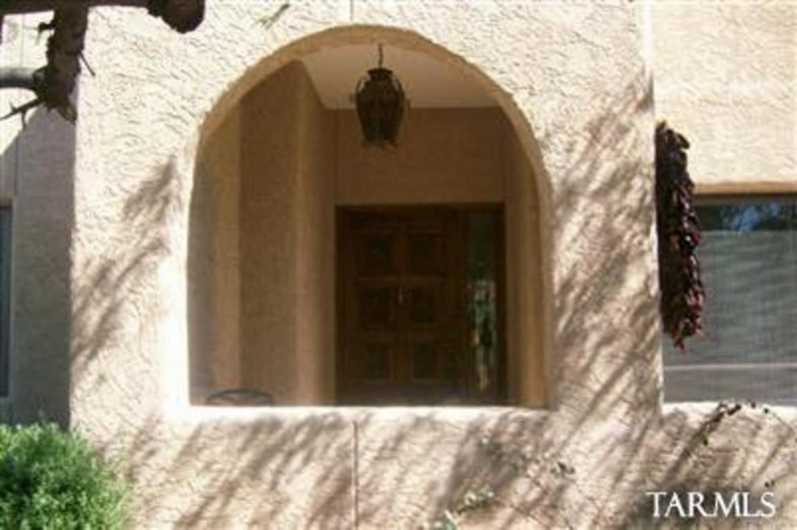 8121 E Rawhide Trl, Tucson, AZ 85750 photo 4