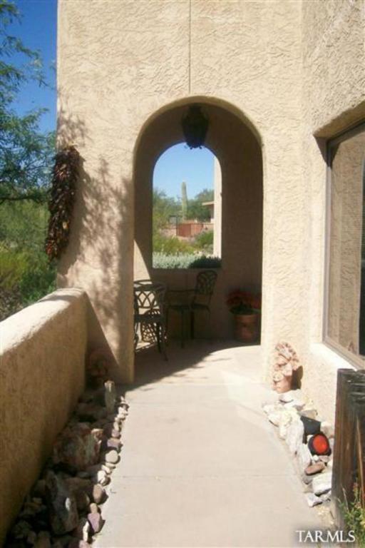 8121 E Rawhide Trl, Tucson, AZ 85750 photo 5
