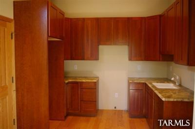 226 E 15th St, Tucson, AZ 85701 photo 5