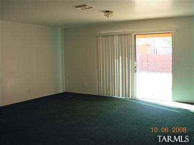 6420 S Buckaroo Loop S, Tucson, AZ 85757 photo 5