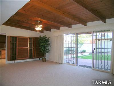 6967 E River Rd, Tucson, AZ 85750 photo 4