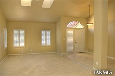 8231 E Cholla Dr, Tucson, AZ 85750 photo 2