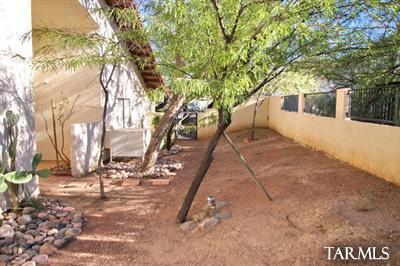 8231 E Cholla Dr, Tucson, AZ 85750 photo 17