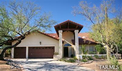 8231 E Cholla Dr, Tucson, AZ 85750 photo 1