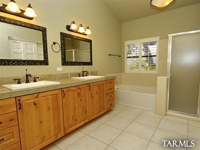 8231 E Cholla Dr, Tucson, AZ 85750 photo 10