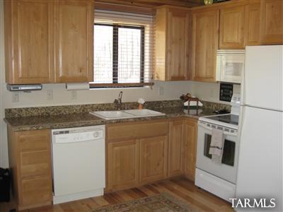 11168 Carter Canyon Rd E, Mount Lemmon, AZ 85619 photo 2