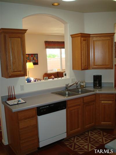 8506 S Masthead Dr, Tucson, AZ 85706 photo 9