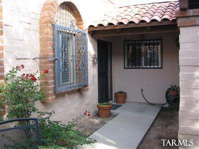 4243 E Allison Rd, Tucson, AZ 85712 photo 2