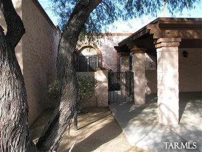 4243 E Allison Rd, Tucson, AZ 85712 photo 3