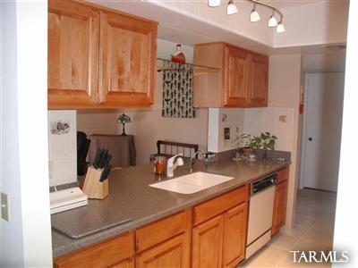 7662 Edison St, Tucson, AZ 85715 photo 4