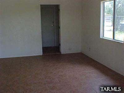 3775 E 27th St, Tucson, AZ 85713 photo 2