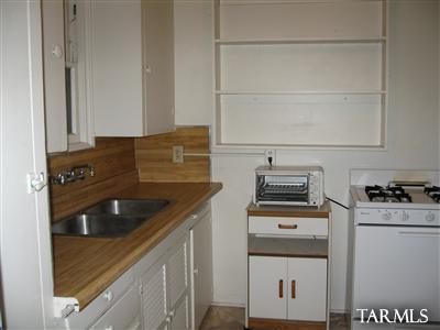 2149 E Mabel St, Tucson, AZ 85719 photo 1
