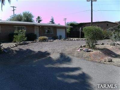 5702 E 5th St, Tucson, AZ 85711 photo 1