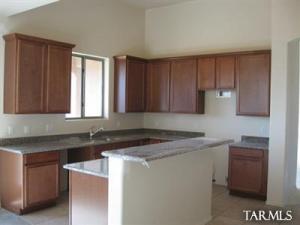10394 S Painted Mare Dr, Vail, AZ 85641 photo 3