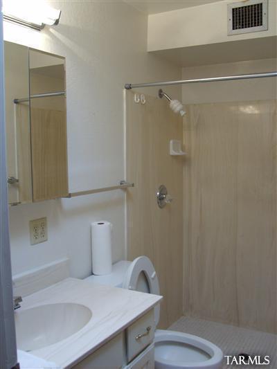 6045 E 2nd St, Tucson, AZ 85711 photo 8