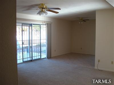 7501 E La Cienega Dr, Tucson, AZ 85715 photo 5
