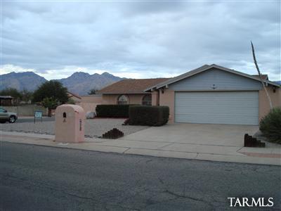 7501 E La Cienega Dr, Tucson, AZ 85715 photo 1