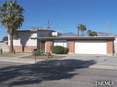 7901 E 2nd St, Tucson, AZ 85710 photo 1