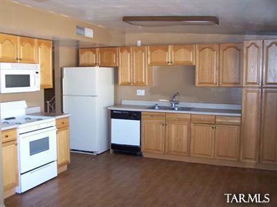 7901 E 2nd St, Tucson, AZ 85710 photo 5