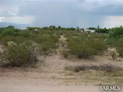 5610 E Klafter Rd, Tucson, AZ 85706 photo 2