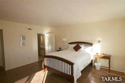 300 E Desert Tree Dr, Tucson, AZ 85704 photo 11