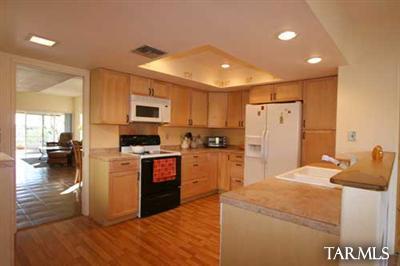 300 E Desert Tree Dr, Tucson, AZ 85704 photo 1