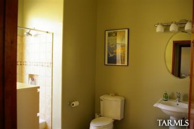 455 E Codd St, Tucson, AZ 85701 photo 13