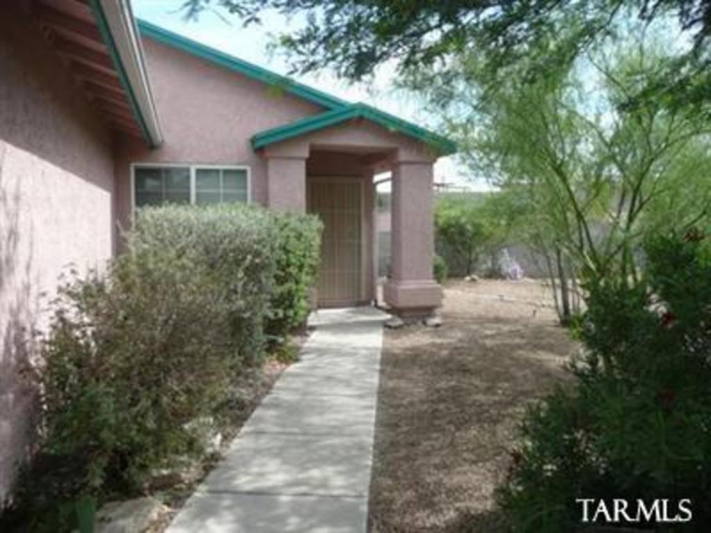 8829 E Fruit Tree Dr, Tucson, AZ 85730 photo 1
