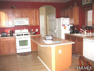 12948 E Turtle Spring Pl, Vail, AZ 85641 photo 2