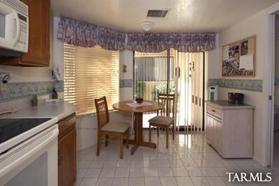  9081 E Lester St, Tucson, AZ 85715 photo 6