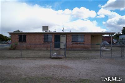102 E Lee St, Tucson, AZ 85705 photo 1