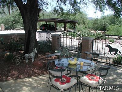 11670 E Snyder Rd, Tucson, AZ 85749 photo 2