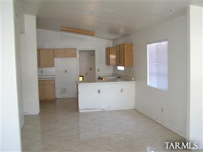1330 E Pewit Dr, Tucson, AZ 85706 photo 4