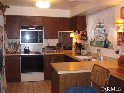 9254 E Walnut Tree Dr, Tucson, AZ 85749 photo 6