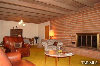 1702 Edison St, Tucson, AZ 85719 photo 2