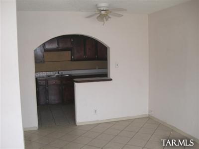 540 E Grant Rd, Tucson, AZ 85705 photo 3