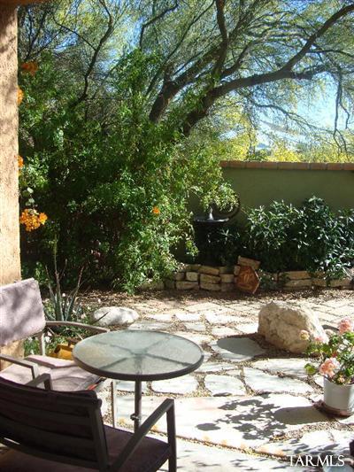 96 E Limberlost Dr #103, Tucson, AZ 85705 photo 8